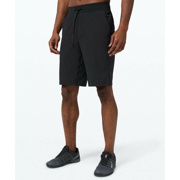 lululemon shorts sizing compared to nike men's